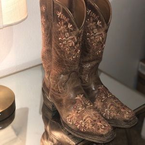 Ariat Western Boots